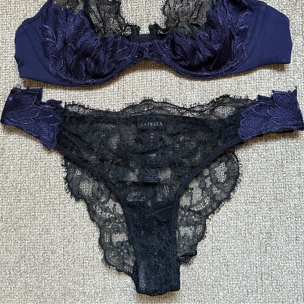 La Perla Dark Blue and Black Lace Panty Size 2